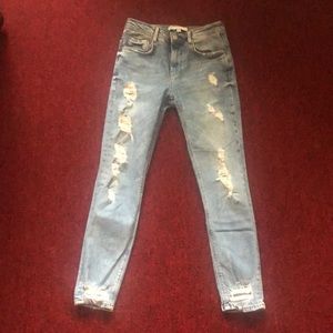 ZARA TRAFALUC distressed stretch jeans